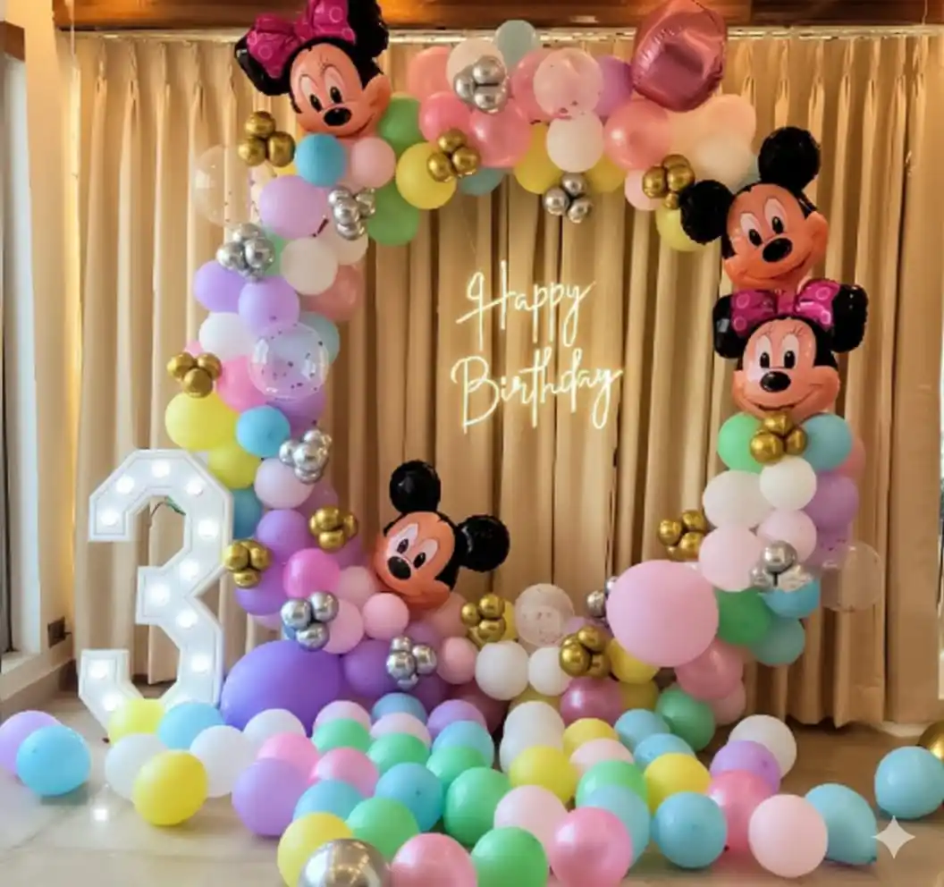 Mickey-Minnie Themed Birthday Decor